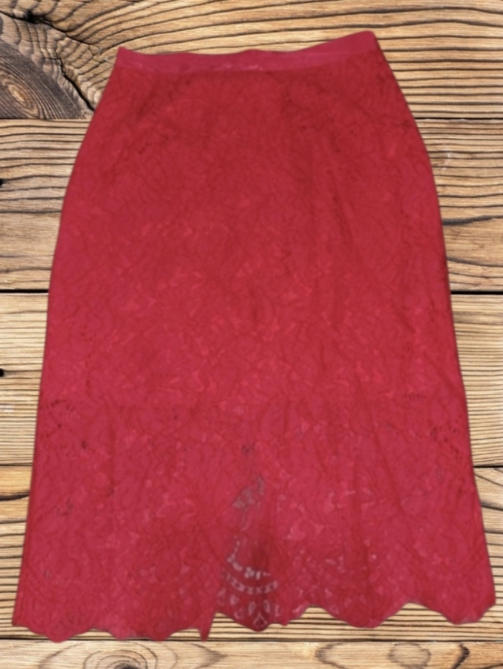 WOMEN'S H&M RED LACE PENCIL SKIRT